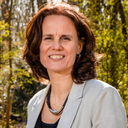 Petra van Gans