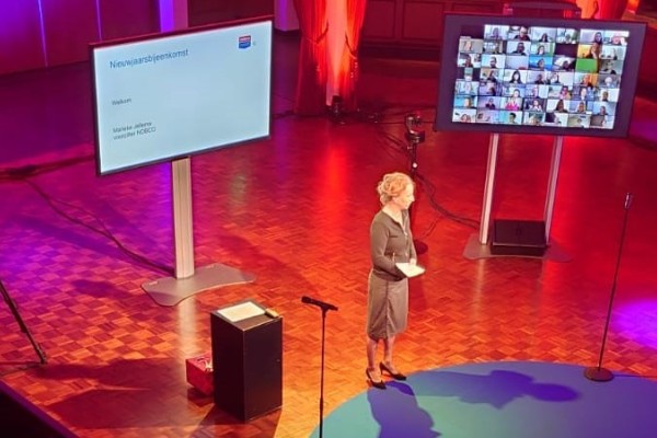 Online nieuwjaarsevent druk bezocht